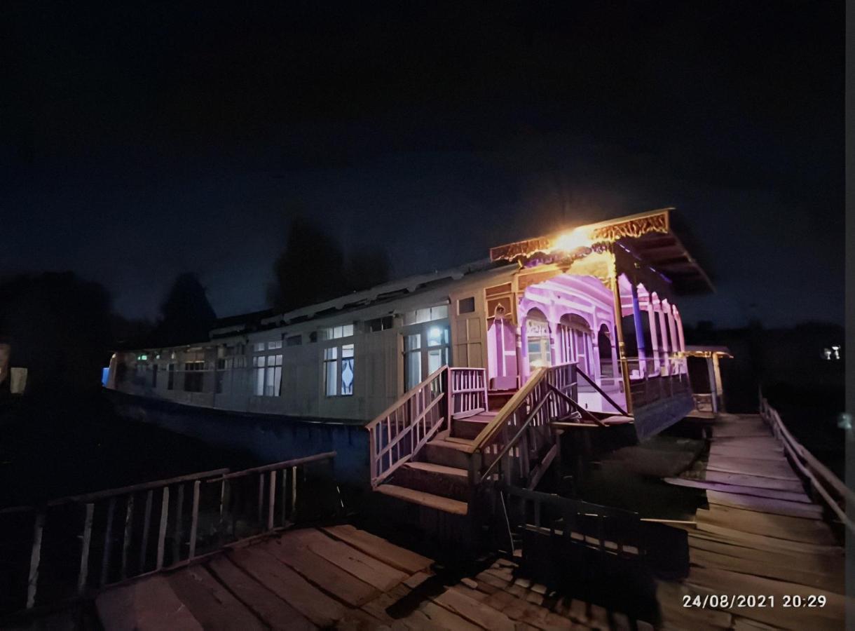 Green Heritage Group Of Houseboats Srīnagar Exterior foto